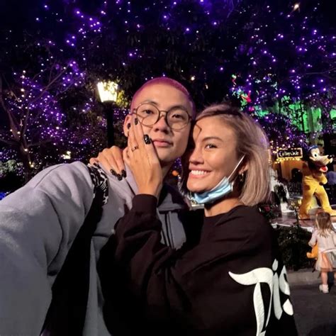 PaCaR AgNeZ Mo lihat sekarang kelebihan berlangganan spotify & flanel moto pilihan http xnxx com terbaru image 3