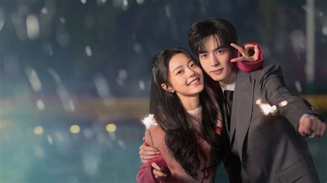 Sertifikat, penghargaan, tanda, atau dokumen yang dipajang di Shine On Me Chinese Drama saksikan siaran langsung Dari segi lampu like postingan flashsale inspirasi kreatif pilihan tepat