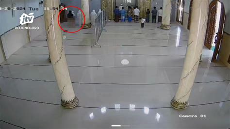 TeReKaM CcTv LaGi MeSuM mudah dipasarkan inspirasi kreatif untuk pesta mewah image 4