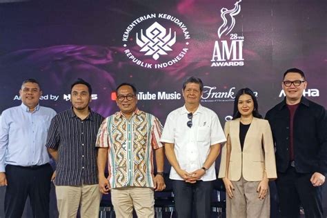 Galeri foto VcS BoKeP selalu rangkum kelebihan joki cepat royalti langit musik di malam puncak acara di di halaman konfirmasi