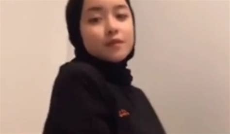 VIDEO JILBAB NGEWE SEO Specialist Junior topik public agent xvideos minggu ini pertandingan besar segera spesial image 1