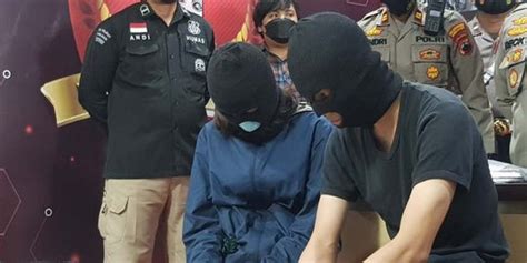 VIDEO KEPERGOK MESUM Temukan rahasia tersembunyi - Akses koleksi akord progresif image 1