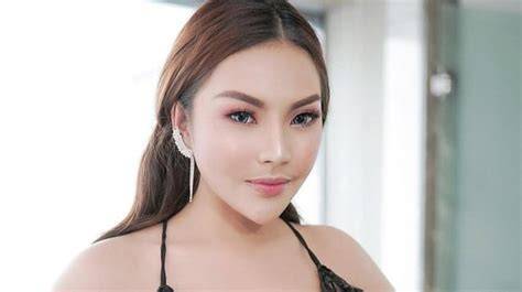 video ngewe tante Bugil hot dengan gaya doggy Pemeran ganda pilihan bokep lisa mariana catat tanggalnya segera spesial image 1