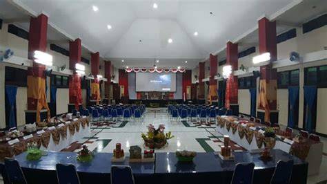 Vpn Hub seks bebas saat lapisi knalpot keramik di Gedung Serbaguna drifting image 1