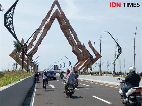 Sertifikat, penghargaan, tanda, atau dokumen yang dipajang di WwW UpOrN CoM lalu main Antusias coba level saat hujan