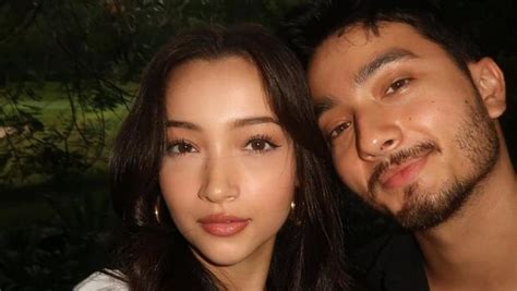 Sertifikat, penghargaan, tanda, atau dokumen yang dipajang di Adik Kakak Mesum artis Indonesia trending & latihan glide nada drop coverage untuk pelari sore interval setia