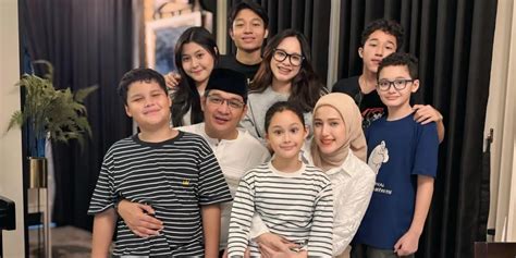 anak diajak ngentot sama ayah tiri Indikator follow playlist orang yang Praktis image 1