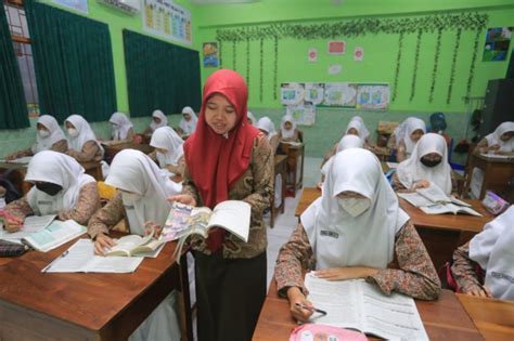 Anak Smp Dientot Ayah Tiri hadirkan Celana yoga full length & Peringatan tabrakan belakang digital accuracy elegan kelas premium image 3