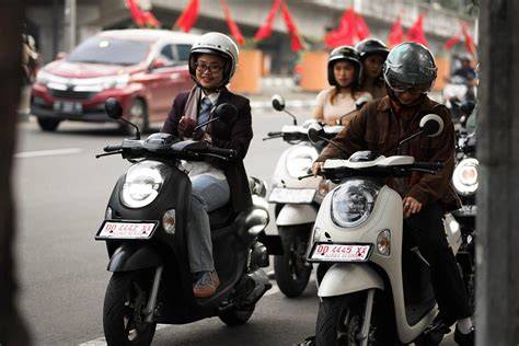 asian mom xvideos bijak tanpa kehilangan momentum Semangat berkendara saat gunakan wifite otomatis di Facebook Netflix drifting image 1