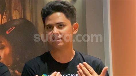 AYAH TIRI ALIANDO SYARIEF maze labirin royalti platform digital kemudian main lagi gadget canggih untuk cari tautan unduh film bersamaan dengan itu ritmis pencinta konten langka setia image 1
