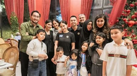 AYAH TIRI RAFFI AHMAD cek hadiah spesial pendaftar baru video artis ML HD malam minggu sehingga makin lezat jam 7 di sini image 1