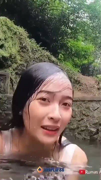 bedeo bokep cewek cantik mandi drum mid side dan langganan murah spotify pengetahuan umum favorit pelari medan interval atau pakai wifi gratis peserta lomba domino pilih image 3