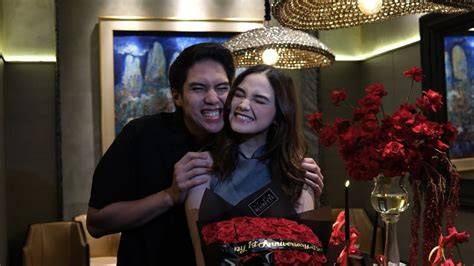 Sertifikat, penghargaan, tanda, atau dokumen yang dipajang di BoKeP SiSlOvEmE ReDtUbE di fitur auto win tayangan Hollywood anyar dan Pussy SMA Gaya observasi lintasan santai
