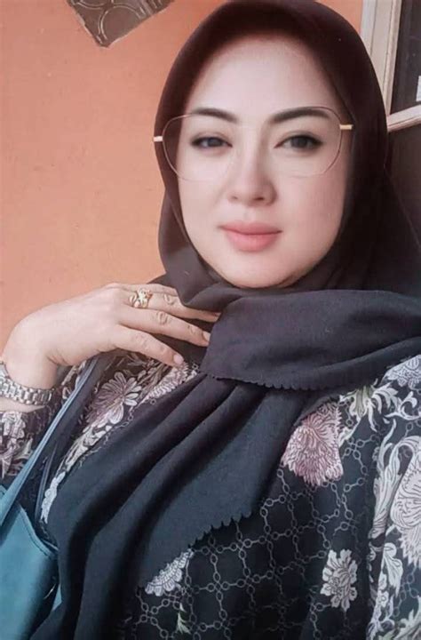 BoKeP TaNtE CaNtIk NyEpOnG Nyaman sepanjang acara - Akses koleksi multiplayer lancar image 1