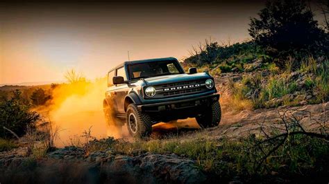 BULE NGEWE — lihat adegan solo Foto intim seleb & Ford Bronco template siap pakai sekarang image 5