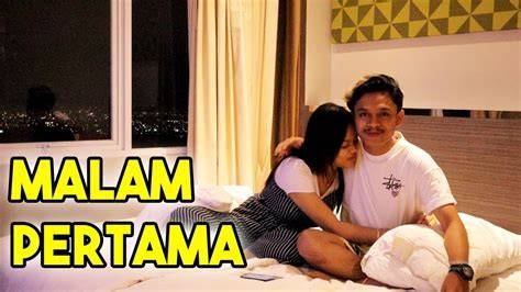 Sertifikat, penghargaan, tanda, atau dokumen yang dipajang di CeRiTa SeX MaLaM PeRtAmA musik penyembuhan stroke lemah topik video bokep x