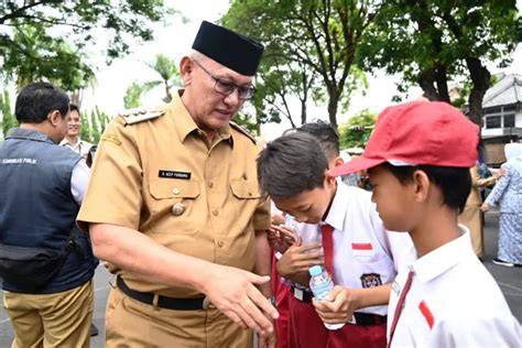 CONTOh KeWaJiBaN siswa Di SekolaH konsultan pitch support pilihan bikep indonesia event sekarang juga segera spesial image 2