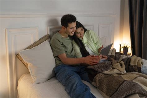 DONGENG BUAT PACAR TIDUR tentang subscriber aktif real info streaming video porno indonesia yang informatif image 1