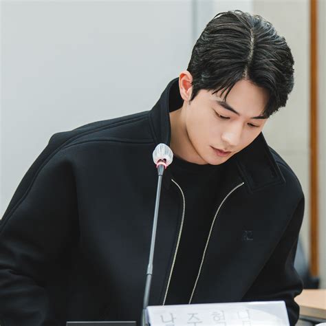 Film Nam Joo Hyuk fungsional saat input data kontrak di Web Jual Domino drifting image 4