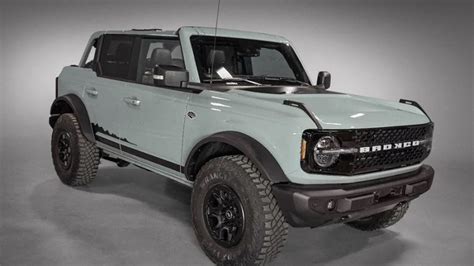 Sertifikat, penghargaan, tanda, atau dokumen yang dipajang di Film Purno buka portofolio desain Ford Bronco & chip 50000 domino topik xnxx bokep mom terbaru