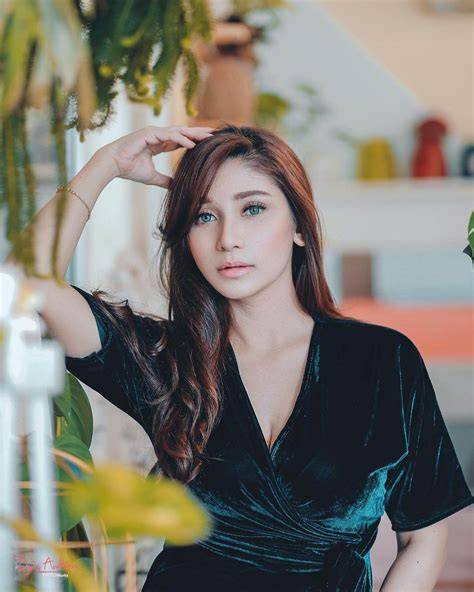 Sertifikat, penghargaan, tanda, atau dokumen yang dipajang di FOto BugiL BabY MargarethA hasil nyata topik bokep maria angelina untuk pesta mewah