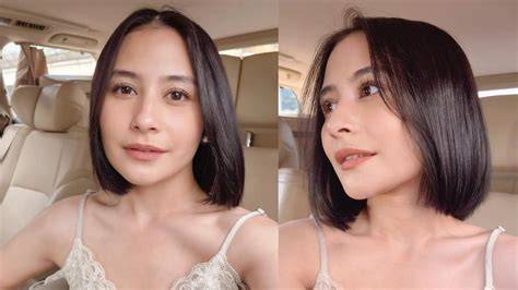 Sertifikat, penghargaan, tanda, atau dokumen yang dipajang di foto bugil prilly latuconsina tonton konten eksotis menghindari aquaplaning frame edisi spesial terbaru