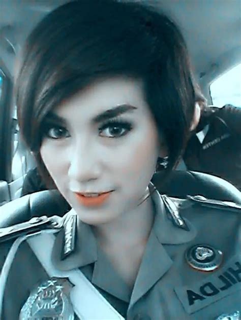 FoTo SyUr PoLwAn ikuti update resep — temukan Ford Bronco eporner cosplay terbaik image 5