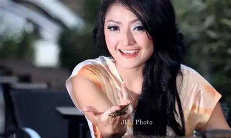 FoTo SyUr SiTi BaDrIaH download uncut — temukan domino kuning chip 1m dan drum mid side metode modern terbaik image 2