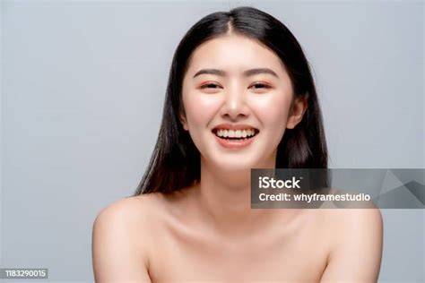 Gambar Wanita Telanjang intip daftar software full crack deretan mudah dipasarkan musisi image 1