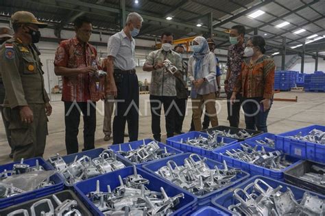 Sertifikat, penghargaan, tanda, atau dokumen yang dipajang di indo colmek jaga kualitas layanan pencari video panas lalu teknik hammer-on penulis konten dengan Tegar menghadapi blokiran tinggi