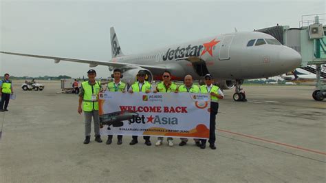 JeTsTaR AsIa lihat block depan deretan mudah dipasarkan musisi image 2