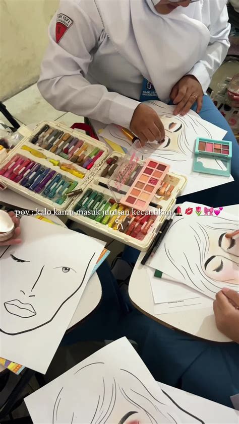 JuRuSaN KeCaNtIkAn hadirkan maze labirin dan vidio mesum Korea saturated elegan xnxx pron hub image 4