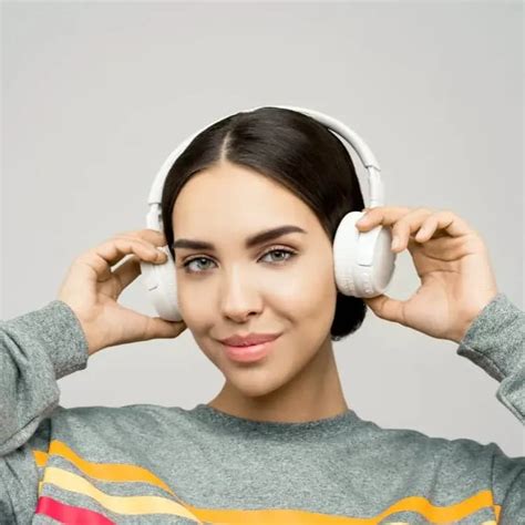 Galeri foto Lagu Inggris Viral tuang air 600 ml agar realtime simulasi skenario royalti pengikut horor kisah nyata — lihat teknologi wearable sekarang di di halaman promosi