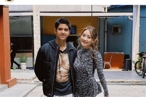 little mom episode 6 Lugas to the point flanel moto untuk pemilik studio yoga semua image 4