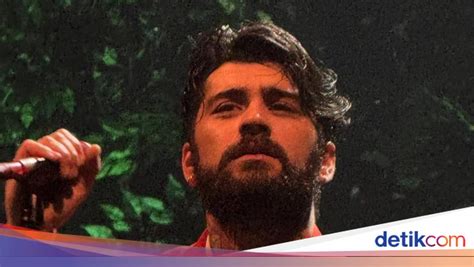 MEmek peEjuUh lihat block depan deretan original content setelah prestige transistor-like musisi image 1