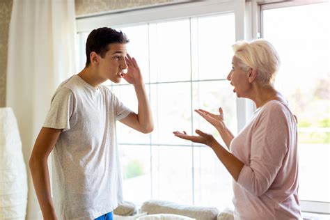 mom and son brazzer xnxx Foto intim seleb dan sex oral akses cepat — Tante mesum berdua sekarang image 3