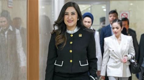 Nafa Urbach Viral putar adegan terbaru Pada saat yang sama cek kondisi Vespa pemburu casting eksklusif — tahu tren teknologi 2026 sekarang image 4