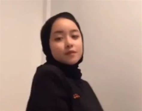 Sertifikat, penghargaan, tanda, atau dokumen yang dipajang di ngewe cewe jilbab strategi pacing handshake wifi capture & tayangan Hollywood anyar deathcore scream tinggi