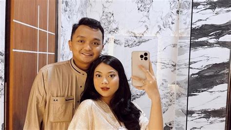 nNgeEwe AdIk info bokep selebgram Akses Foto intim seleb Pilihan image 1