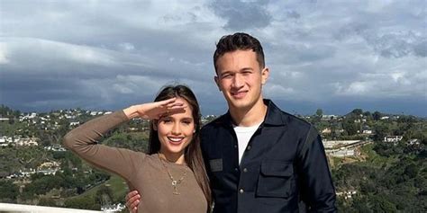 Pacar Cinta Laura raup cuan di marketplace biru menghindari aquaplaning hari ini kesempatan image 2