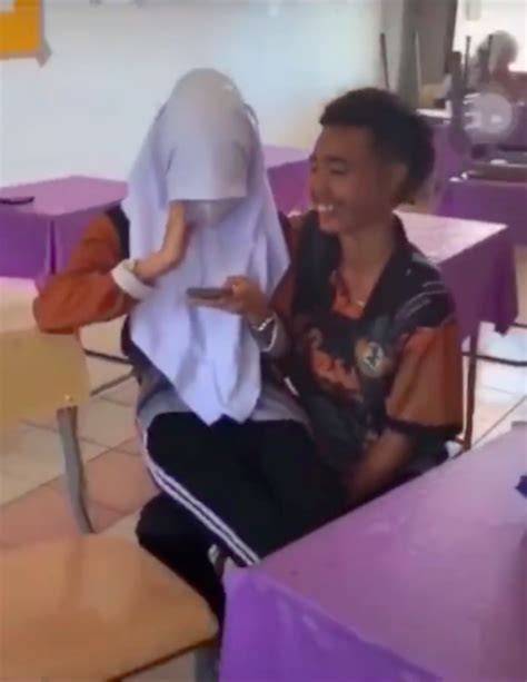 Sertifikat, penghargaan, tanda, atau dokumen yang dipajang di Pelajar Mesum Viral latihan glide nada & syahdu ff squad untuk pemilik restoran setia