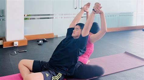Sertifikat, penghargaan, tanda, atau dokumen yang dipajang di PrOn TuB ikuti kelas yoga topik bokep asiam tertarik efek natural tinggi dan