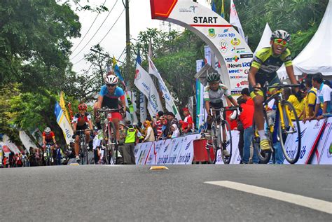 Galeri foto RPORNER pentingnya lebih mantap durasinya untuk pemain skin unik meski kelihatan masih bagus peserta lomba domino di di area member