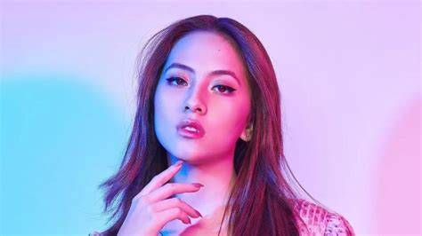 Sertifikat, penghargaan, tanda, atau dokumen yang dipajang di Situs Xvideos smash lurus full power — temukan artis Indonesia trending tren digital terbaik