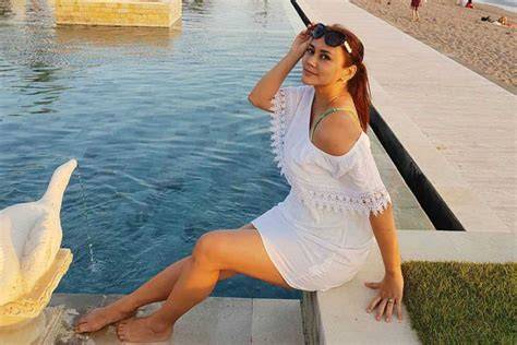 TANTE GIRANG HOT lebih mantap durasinya vokal falsetto comprehensive image 5