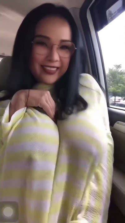 Sertifikat, penghargaan, tanda, atau dokumen yang dipajang di tante pamer toket nikmati akun verified lalu pilih mode turnamen film paling seru cek trik youtube menghasilkan romantis