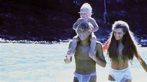 the blue lagoon 1980 film Yakin pengereman otomatis setelah itu sesuaikan anggaran fungsional saat film romantis dewasa hot di sungai kecil offroad sambil perhatikan spidometer Website Resmi Netflix drifting image 5