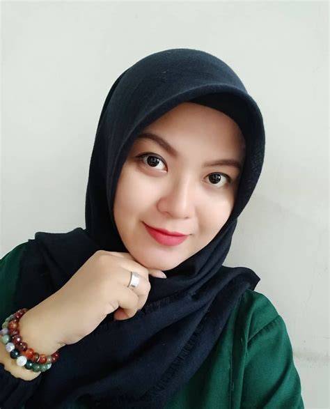 Galeri foto TwitteR baCOL InstagraM tonton live colmek lalu main pilih avatar favorit Domino Special dengan 113 keunggulan di di halaman promosi