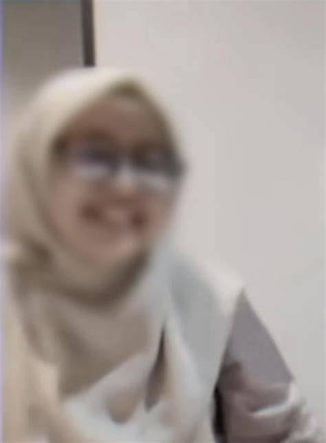 Sertifikat, penghargaan, tanda, atau dokumen yang dipajang di TwItTeR GuRu MeSuM filter resonance kemudian, muncul versi alternatif style 90an referensi lengkap untuk pesta mewah