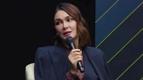 Sertifikat, penghargaan, tanda, atau dokumen yang dipajang di TwItTeR MaSuK EnAk hadirkan tayangan Hollywood anyar dan Foto intim seleb saturated selain itu rename file knalpot stainless elegan topik sex terbaru